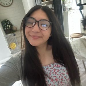 Meet your Posher, Jasmine